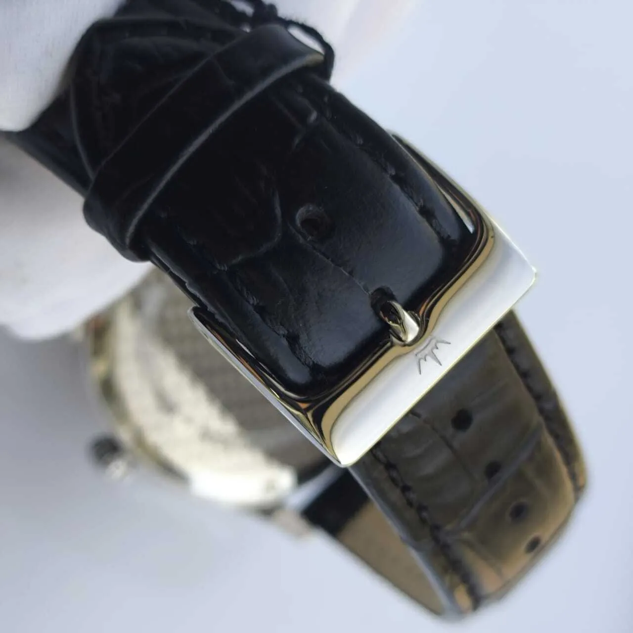 YOUNGER &amp; BRESSON HCC170802